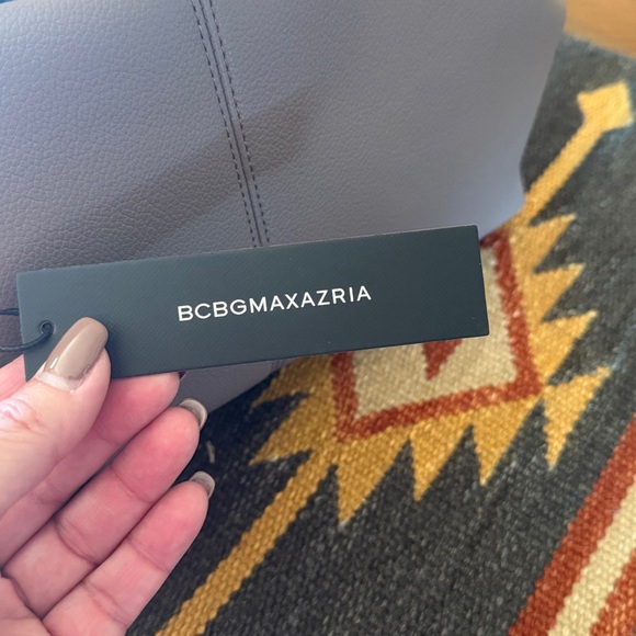 Elegant Taupe Handbag - Picture 10 of 10